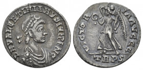Valentinian II, 375-392 Siliqua Treviri circa 375-383, AR 17.00 mm., 1.98 g.
Diademed, draped and cuirassed bust r. Rev. Victory advancing l., holdin...