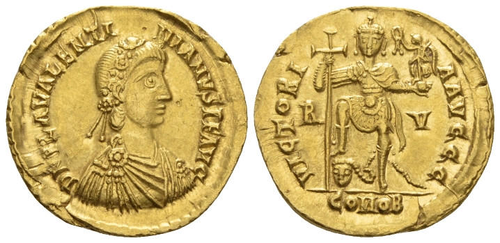 Valentinian III, 425-455 Solidus Ravenna circa 430-445, AV 21.00 mm., 4.41 g.
R...