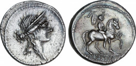 Roman Republic
Aemilia
Denario. 61 a.C. AEMILIA. M. Aemilius Lepidus. Anv.: Cabeza diademada de Roma a derecha. Rev.: M. LEPIDVS. Estatua ecuestre d...