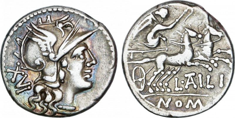 Roman Republic
Atilia
Denario. 141 a.C. ATILIA. L. Atilius Nomentanus. Anv.: C...