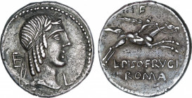 Roman Republic
Calpurnia
Denario. 90-89 a.C. CALPURNIA. L. Calpurnius Piso Frugi. Anv.: Cabeza laureada de Apolo a derecha, detrás E, debajo del men...