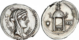 Roman Republic
Cassia
Denario. 55 a.C. CASSIA. Q. Cassius Longinus. Anv.: Cabeza velada y diademada de Vesta a derecha. Q. CASSIVS VEST. Rev.: Silla...