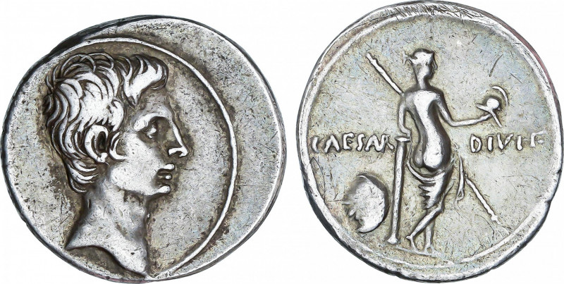 Roman Empire
Augustus (27 BC-14 AD)
Denario. Acuñada el 32-29 a.C. OCTAVIO. An...