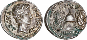 Roman Empire
Augustus (27 BC-14 AD)
Denario. Acuñada el 17 a.C. AUGUSTO. P. Licinius Stolo. Anv.: AVGVSTVS TR. POT. Cabeza de Augusto a derecha. Rev...