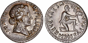Roman Empire
Augustus (27 BC-14 AD)
Denario. Acuñada el 19 a.C. AUGUSTO. P. Petronius Turpilianus. Anv.: TVRPILIANVS III. VIR. Busto de Liber corona...