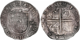 Philip II (1556-1598)
8 Reales. S/F. SEVILLA. P tumbada. Anv.: S - Escudo - VIII roel encima. Variante corona. Rev.: Ensayador P tumbada a la derecha...