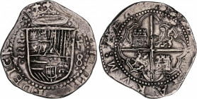 Philip II (1556-1598)
8 Reales. S/F. VALLADOLID. F/A. Anv.: Tres girones entre puntos - Escudo - F encima roel / A roel encima / 8. 27,31 grs. Muy ra...