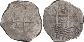 Charles II (1665-1700)
8 Reales. 1694. LIMA. M. 27,16 grs. Tres fechas visibles. Pátina. Escasa. MBC+. / Three visible dates. Patina. Scarce and choi...