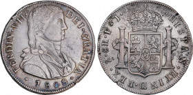 Ferdinand VII (1808-1833)
8 Reales. 1808. SANTIAGO. F.J. 26,59 grs. Busto almirante sin láurea. Casaca sin botones. Pequeña grieta en canto. Muy rara...