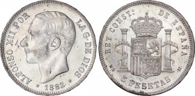 Alfonso XII (1874-1885)
5 Pesetas. 1882/1 (*18-82/1). M.S.-M. Brillo original. Rara así. EBC+. / Mint luster. Rare in this choice extremely fine cond...
