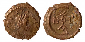 Justinian I, 527-565. Pentanummium (Bronze, 1.84 g, 14 mm), Theoupolis (Antioch), struck 560-565. Blundered legend; Diademed, draped and cuirassed bus...
