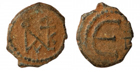 Justin II, 565-578. Pentanummium (Bronze, 1.61 g, 15 mm Theoupolis (Antioch). Monogram of Justin II. Rev. Large Є; in field to right, cross. DOC 186. ...