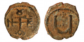 Tiberius II Constantine, 578-582. Pentanummium (Bronze, 1.82 g, 15 mm), Theoupolis (Antioch). Monogram of Tiberius II Constantine. Rev. Large Ч; above...