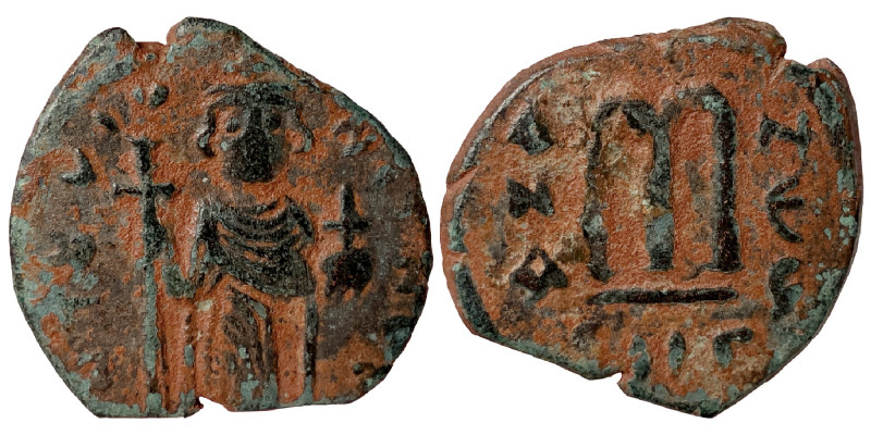 Constans II, 641-668. Follis (Bronze, 5.08 g, 23 mm), Constantinople, EN T૪TO NI...