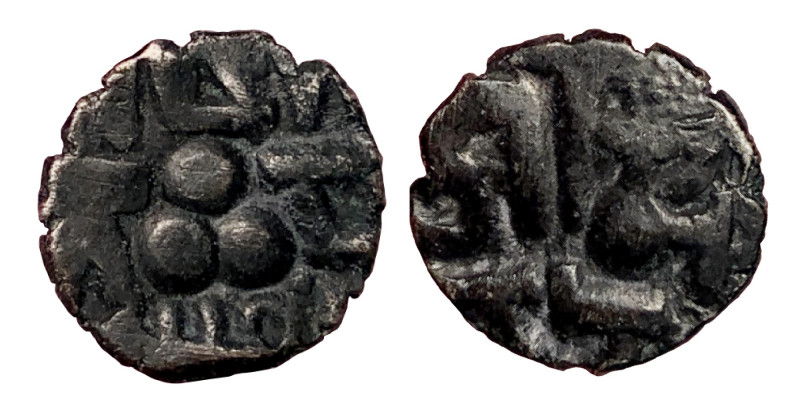 Amirs of Multan, Munabbih, 9th century, AR damma (silver, 0.52 g, 9 mm). 3-line ...