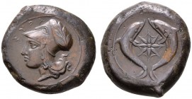 Sizilien. Zeit des Timoleon 345-336 v. Chr. AE-Litra (Drachme). Kopf der Athena mit korinthischem Helm nach links / Stern zwischen zwei Delphinen. Bei...