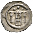 Schweiz-Basel, Bistum. Berthold II. von Pfirt 1248-1262. Pfennig. Zweigeschossiger Turm mit geripptem Spitzdach zwischen zwei auswärts gerichteten Bis...