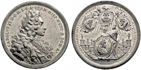 Haus Habsburg. Karl VI. 1711-1740. Zinnmedaille mit Kupferstift 1711 von P.H. Müller, auf die Kaiserkrönung zu Frankfurt/M. Belor­beertes Brustbild im...
