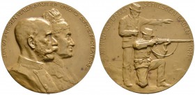 Haus Österreich. Franz Josef I., Kaiser von Österreich 1848-1916. Bronzemedaille 1911 von J. Müllner, auf das anlässlich der 60-jährigen Verlobungsfei...