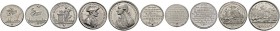 -Medaillen von Johann Christian Reich. Lot (2 Stücke): Zinnmedaillen mit Kupferstift 1779 auf den gleichen Anlass. Stadtansicht von Teschen, darüber e...