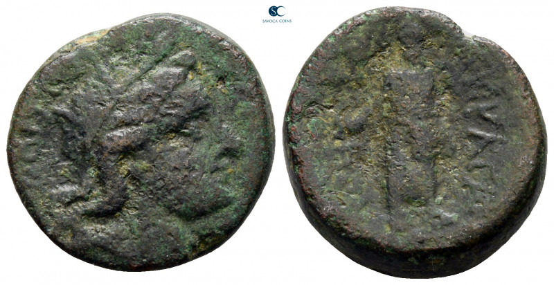 Sicily. Menaion circa 200-150 BC. 
Bronze Æ

20 mm, 8,09 g



nearly very...