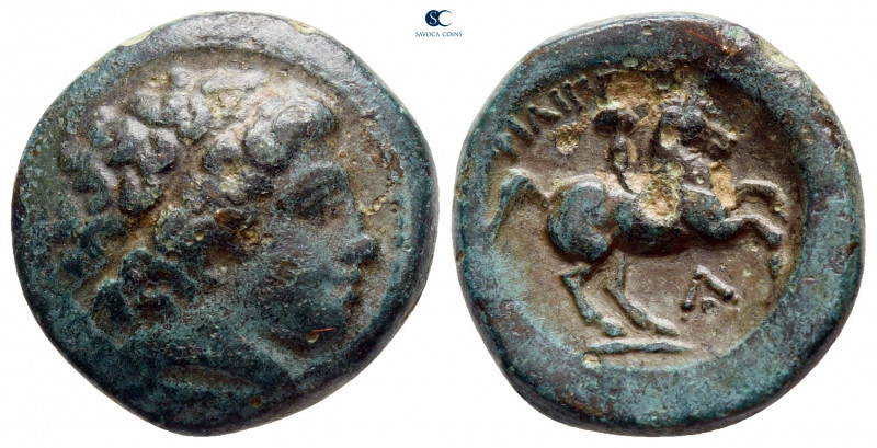 Kings of Macedon. Uncertain mint. Philip II of Macedon 359-336 BC. 
Bronze Æ
...
