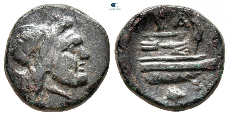Kings of Macedon. Uncertain mint. Philip V 221-179 BC. 
Bronze Æ

15 mm, 3,00...