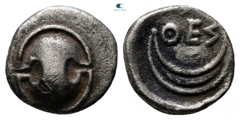 Boeotia. Thespiae circa 400-350 BC. 
Obol AR

11 mm, 0,87 g



very fine