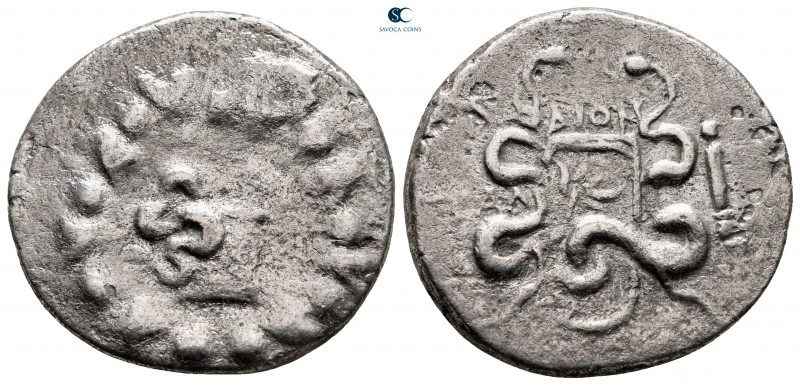 Lydia. Tralleis circa 140-135 BC. 
Cistophoric Tetradrachm AR

27 mm, 11,74 g...