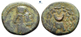 Kings of Parthia. Pakoros I AD 78-120. Bronze Æ