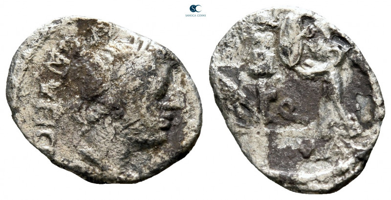 C. Egnatuleius C.f C. Egnatuleius C.f. 97 BC. Rome
Quinarius AR

16 mm, 1,37 ...