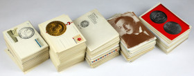 Karty i koperty, w dużej mierze o tematyce numizmatycznej i filatelistycznej Duży zestaw kart i kopert, w dużej mierze o tematyce numizmatycznej i fil...