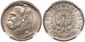 Piłsudski 2 złote 1934 Reference: Chałupski 2.20.1.a, Parchimowicz 111.a
Grade: NGC AU58 
