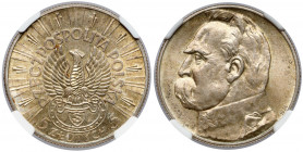 Strzelecki, Piłsudski 5 złotych 1934 Piękny w brązowo-złotawej patynie.&nbsp; Reference: Chałupski 2.25.1.a, Parchimowicz 117
Grade: NGC MS62 