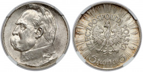 Piłsudski 5 złotych 1938 Rzadki rocznik w bardzo ładnym stanie.&nbsp; Reference: Chałupski 2.26.4.a (R), Parchimowicz 118.d
Grade: NGC MS61 