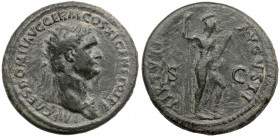 Domicjan (81-96 n.e.) Dupondius - Virtus Na rewersie zwraca uwagę przedstawienie Virtus jako żeńskiego bóstwa / personifikacji z włócznią i parazonium...