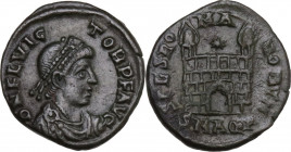 Flavius Victor (387-388). AE 13.5 mm. Aquileia mint. Obv. DN FL VICTOR P F AVG. Pearl-diademed, draped and cuirassed bust right. Rev. SPES ROMANORVM. ...