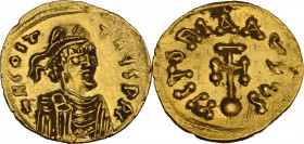 Constantine IV Pogonatus (668-685). AV Semissis, Constantinople mint. Obv. dN COST- TAYS PPI. Diademed, draped and cuirassed bust right. Rev. VICTORIA...