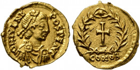 Julius Nepos, 474-475/480. Tremissis (Gold, 13 mm, 1.45 g, 5 h), Mediolanum, 474-475. D N IVL NE-POS P F AV G Pearl-diademed, draped and cuirassed bus...