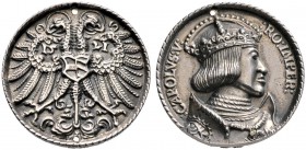 Nürnberg, Stadt. MARKEN und ZEICHEN. MEDAILLEN. Zwei einseitige Silbermedaillen (1521) auf Kaiser Karl V. Gekrönte Büste im Harnisch nach rechts und d...