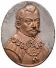 Wallenstein. Albrecht von Wallenstein 1626-1634. Einseitige, ovale Zinnmedaille o.J. (um 1720) von P.Chr. Becker (unsigniert). Brustbild mit herunter­...