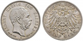 Silbermünzen des Kaiserreiches. Sachsen. Albert 1873-1902. 5 Mark 1902 E. Auf seinen Tod. J. 128. leichte Tönung, minimale Randfehler, fast Stempelgla...