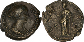 Faustina II (147-175 AD) Ae - Dupondius - Rome
A/ FAVSTINAE AVG P II AVG FIL
R/ VENVS // S-C
Very fine 
10.68g - 26.59mm - 11h.