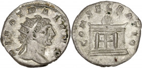 Trajan Decius (249-251AD) Ar - Antoninianus - Rome
A/ DIVO TRAIANO
R/ CONSECRATIO
Good very fine 
4.1g - 21.13mm - 1h.