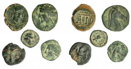 GRECIA ANTIGUA. Lote de 5 monedas de bronce de distintos valores: Malaka (1) y siculo-púnicas (4). De BC- a MBC.