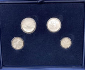 Monetazione in Lire (1946-2001) Serie celebrativa dedicata alla "Storia della Lira nella Repubblica Italiana" composta da 4 valori in Ag: 500 Lire 195...