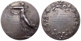 Italia, medaglia premio-onorificenza per meriti sportivi a Rinaldo Gasparri, donata nel 1925, opus Johnson; Ag. - gr. 100.10 - Ø mm60
SPL

 Shippin...