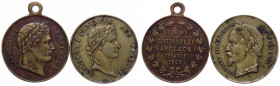 Francia, lotto di due medagliette commemorative di Napoleone: la prima ne ricorda il centenario dalla nascita - gr. 4,32 - Ø mm23; la seconda è in oma...