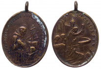 Francia, medaglia devozionale di San Francesco d'Assisi e Santa Chiara, XIX secolo circa; Ae. - gr. 2.28 - Ø mm18x22
mBB

 Shipping only in Italy