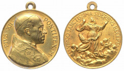 Italia, Italia, medaglietta devozionale a nome di Pio XII (1939-1958), con la Vergine Assunta; Ae dorato, opus Pagani - gr. 5,86 - Ø mm25
SPL

 Shi...
